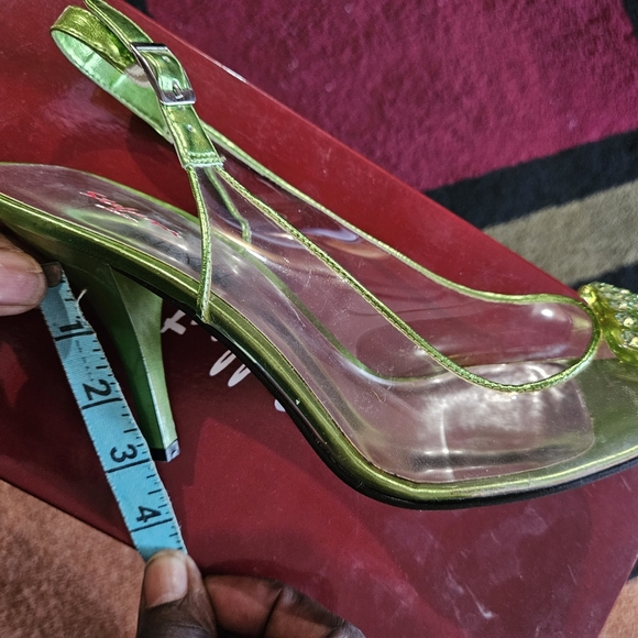 Ladies Shoes - Picture 7 of 7